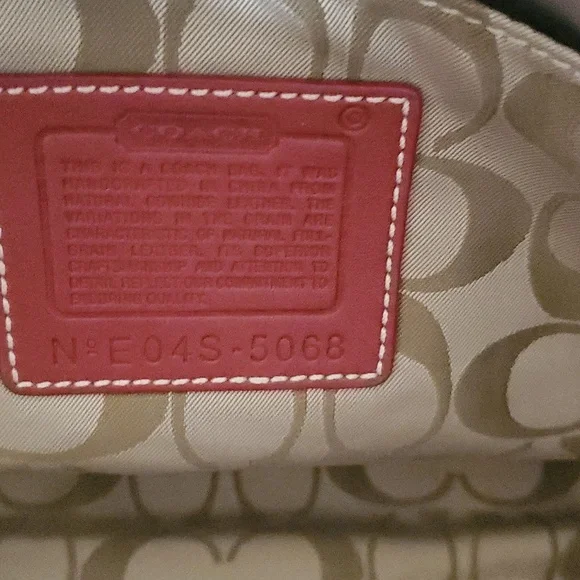 Vintage Coach Red Leather Toiletry Bag - Picture 3 of 4